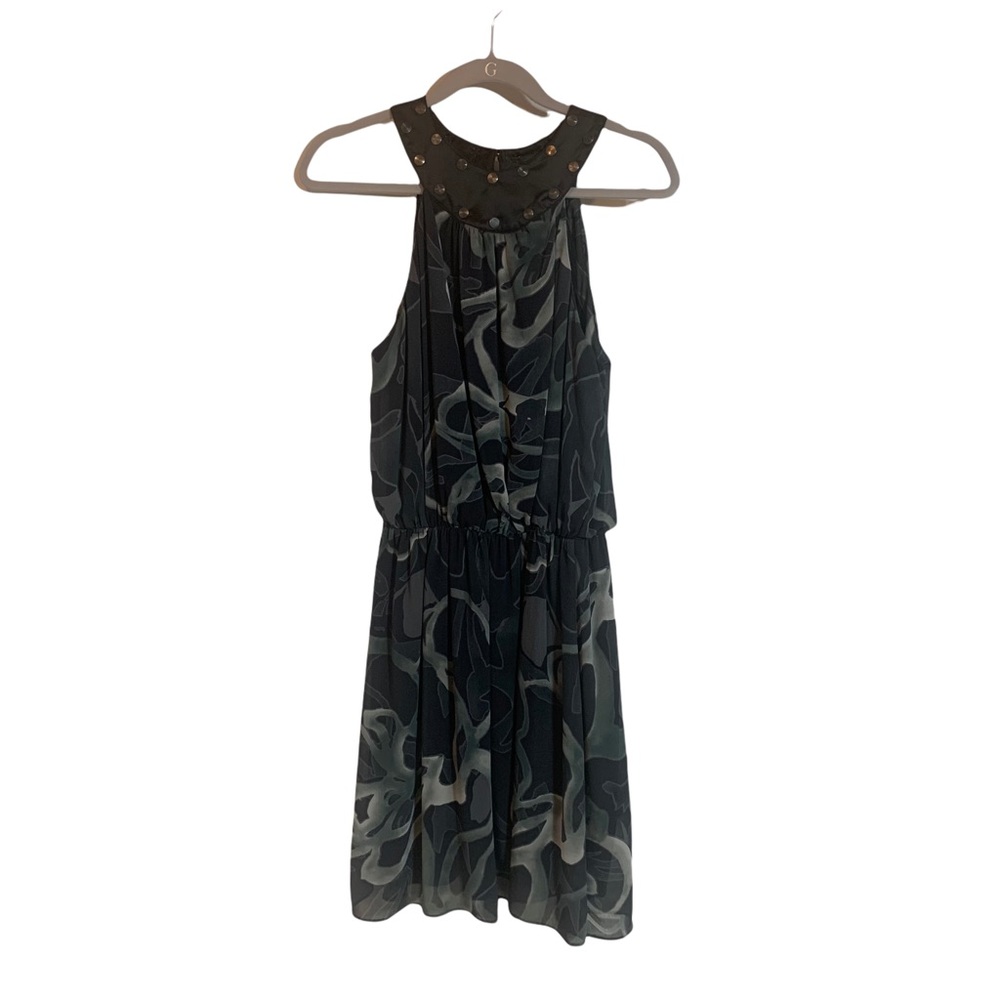 Maria Valentina Sleeveless Floral Studded‎ Dress Size Medium Gray.